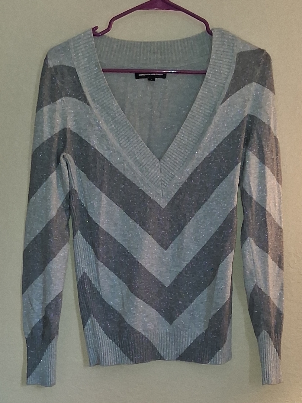 Express Gray Chevron V-Neck Sweater